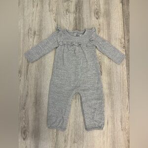Baby Gap 12-18 months girls long sleeve one piece outfit